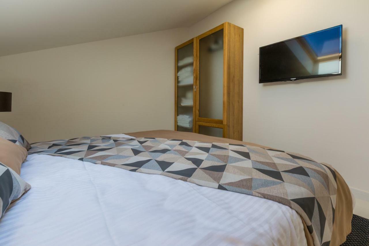 Boutique Apartments "7 Angels" Цриквениця Екстер'єр фото